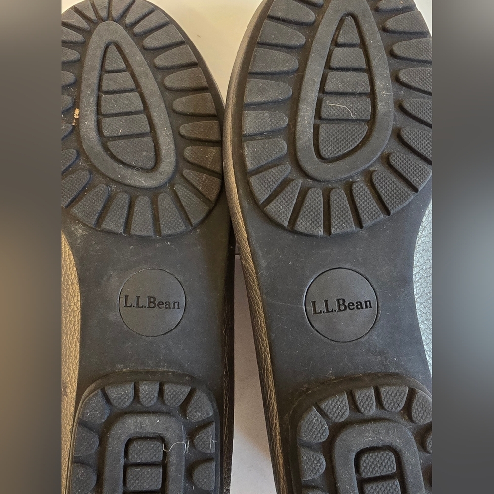 L.L.Bean Women's Leather Silver Metallic Driving Moccasin Loafers Size 7.5 - Picture 12 of 15